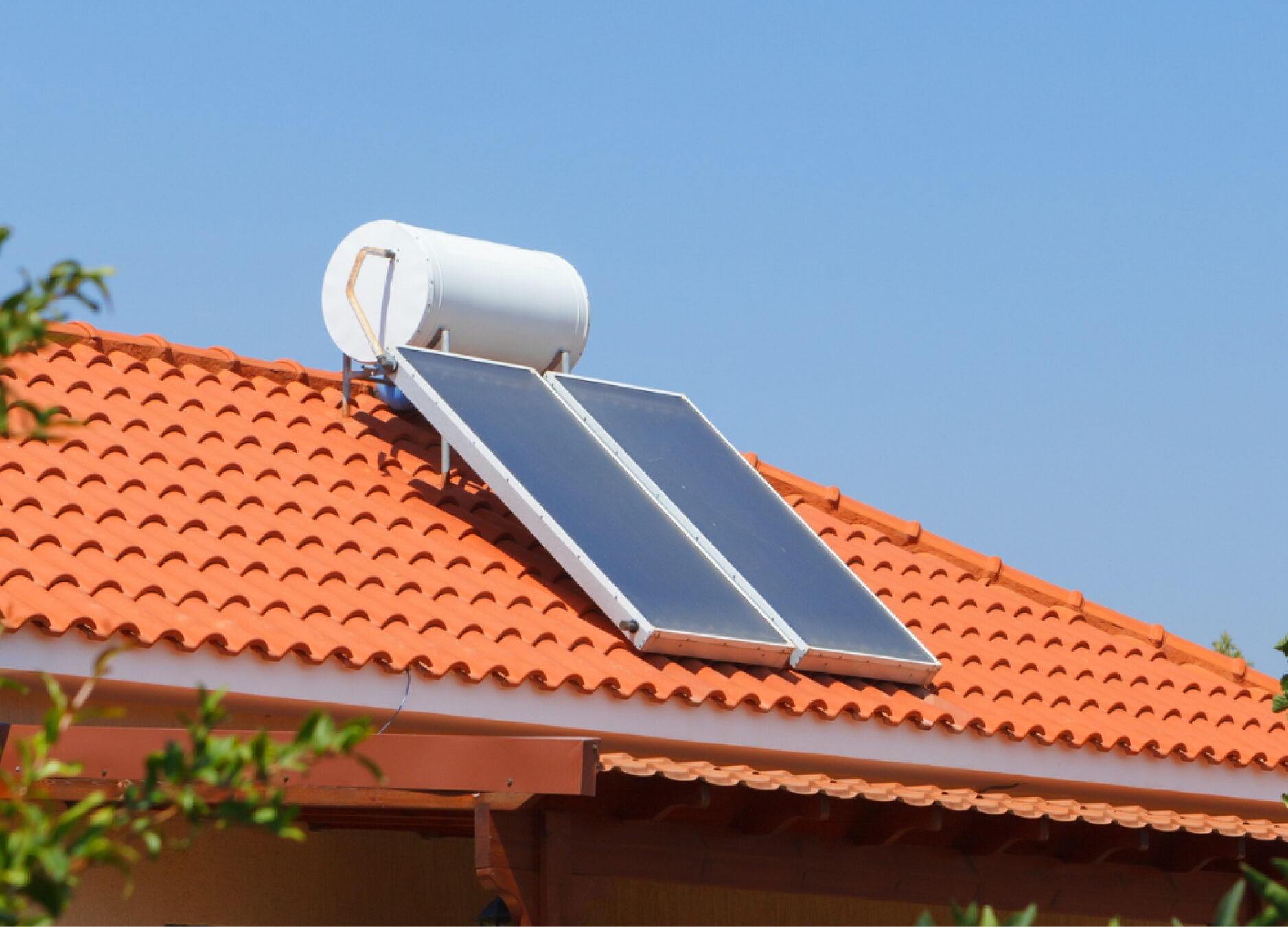 d-2400×1350-media-slider-guide-vantaggi-solare-termico